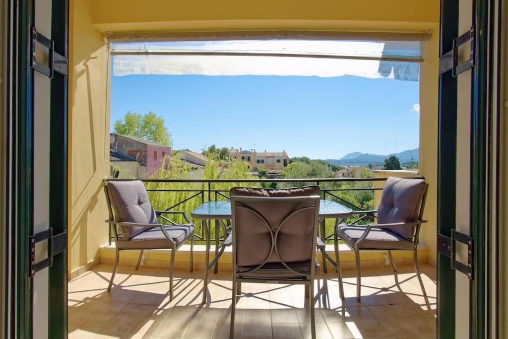 Savvitsa'S Apartment Corfu  Exteriör bild